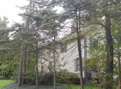 Pre-foreclosure Listing in HONEY HOLLOW RD DOYLESTOWN, PA 18902