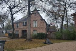 Pre-foreclosure Listing in COPPER LEAF WAY FAIRFAX STATION, VA 22039