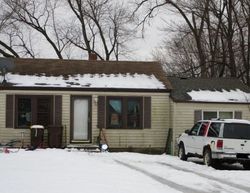 Pre-foreclosure Listing in SUPERIOR AVE MACHESNEY PARK, IL 61115