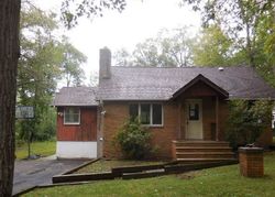 Pre-foreclosure Listing in MOUNTAINSIDE DR HIGHLAND LAKES, NJ 07422