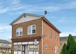 Pre-foreclosure in  W CAMPLAIN RD Manville, NJ 08835