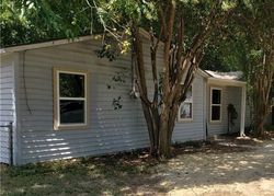 Pre-foreclosure in  BYRON ST Fort Worth, TX 76114