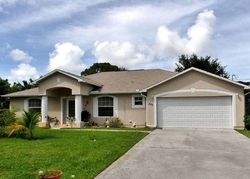  Se Minorca Ave, Port Saint Lucie FL