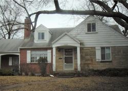 Pre-foreclosure Listing in RUGBY RD DAYTON, OH 45406