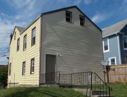 Pre-foreclosure Listing in MONROE ST RAHWAY, NJ 07065