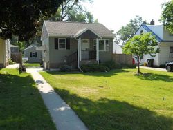 Pre-foreclosure Listing in MAGNOLIA PKWY WATERLOO, IA 50701