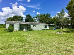 Pre-foreclosure in  SE 186TH TER Morriston, FL 32668