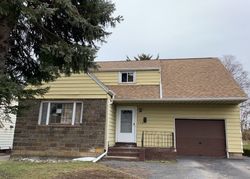 Pre-foreclosure Listing in SENECA AVE ROCHESTER, NY 14621