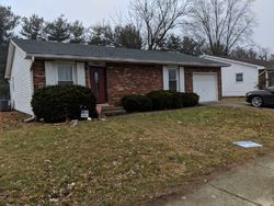 Pre-foreclosure Listing in W CURRY CT BLOOMINGTON, IN 47403