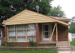 Pre-foreclosure in  COTTAGE GROVE AVE Dolton, IL 60419