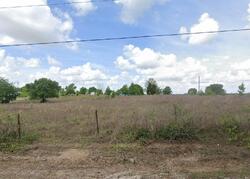 Pre-foreclosure in  SE 140TH AVE Weirsdale, FL 32195