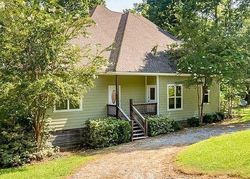 Pre-foreclosure in  RIVER RIDGE PKWY Montgomery, AL 36108
