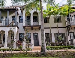 Pre-foreclosure in  NW 51ST TER Miami, FL 33166