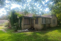 Pre-foreclosure Listing in N MAIN ST RECTOR, AR 72461