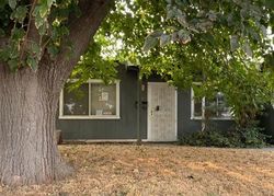 Pre-foreclosure Listing in N ASHLEY AVE WOODLAND, CA 95695