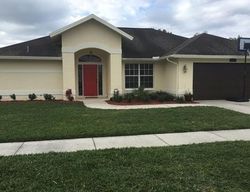 Pre-foreclosure in  KENT DR Naples, FL 34112