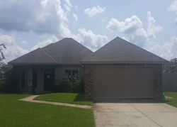 Pre-foreclosure Listing in YELLOWFIN DR DENHAM SPRINGS, LA 70726