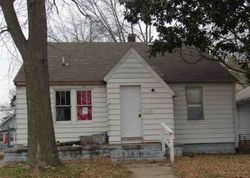 Pre-foreclosure Listing in N PENCE ST EAST ALTON, IL 62024