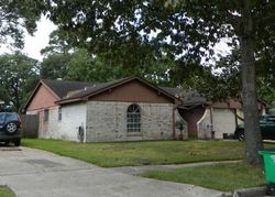 Pre-foreclosure in  SUNNYGATE DR Spring, TX 77373