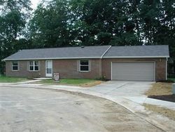 Pre-foreclosure Listing in ESTHER DR LEWISBURG, OH 45338