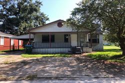 Pre-foreclosure in  CLEVELAND AVE Pascagoula, MS 39567