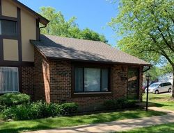 Pre-foreclosure in  STANDISH LN Villa Park, IL 60181