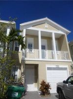 Pre-foreclosure in  NW 75TH ST Miami, FL 33178