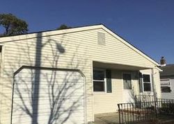 Pre-foreclosure in  BEDIVERE CT Toms River, NJ 08757