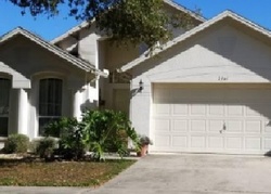 Pre-foreclosure Listing in BROOKVILLE DR VALRICO, FL 33596