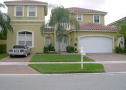 Pre-foreclosure in  HOULTON CIR Lake Worth, FL 33467