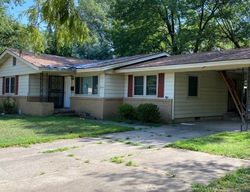 Pre-foreclosure Listing in MEADOW LN BLYTHEVILLE, AR 72315