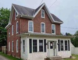 Pre-foreclosure Listing in RATTLESNAKE HILL RD BOYERTOWN, PA 19512