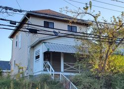 Pre-foreclosure Listing in 7TH ST NEW KENSINGTON, PA 15068