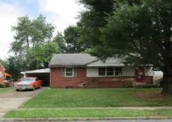 Pre-foreclosure Listing in E MARBLE ST MECHANICSBURG, PA 17055