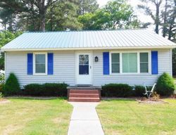 Pre-foreclosure in  MCCRAE ST Grifton, NC 28530