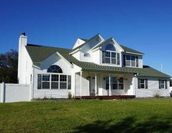 Pre-foreclosure in  BITTERSWEET LN Center Moriches, NY 11934