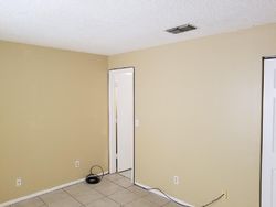  Thistledown Dr, Brandon FL
