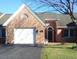 Pre-foreclosure Listing in ORCHARD DR CHAMBERSBURG, PA 17201