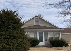 Pre-foreclosure in  S PENNSYLVANIA ST Abingdon, IL 61410