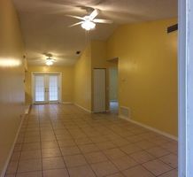 Pre-foreclosure in  CROSSRIDGE DR Brandon, FL 33510