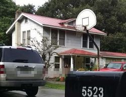 Pre-foreclosure Listing in CRUZ RD JACKSONVILLE, FL 32207