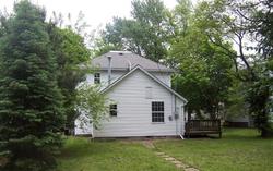 Pre-foreclosure in  N LONG ST Shelbyville, IL 62565