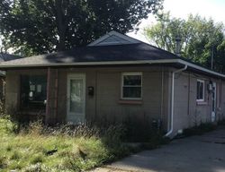 Pre-foreclosure Listing in LAMSON ST SAGINAW, MI 48601