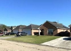 Pre-foreclosure Listing in ROSEMONT DR DENHAM SPRINGS, LA 70726