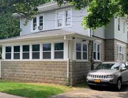 Pre-foreclosure Listing in ELIZABETH AVE HEMPSTEAD, NY 11550