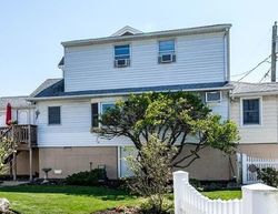 Pre-foreclosure Listing in KOPF RD BELLMORE, NY 11710