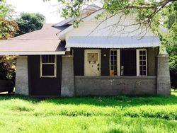 Pre-foreclosure Listing in S 18TH ST FORT SMITH, AR 72901