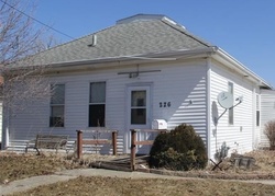 Pre-foreclosure Listing in E 12TH ST N NEWTON, IA 50208
