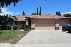 Pre-foreclosure in  S BYRD ST Visalia, CA 93292