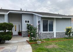 Pre-foreclosure Listing in S DENNIS ST SANTA ANA, CA 92704